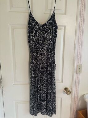 Black & White Paisley Spaghetti-Strap Dress